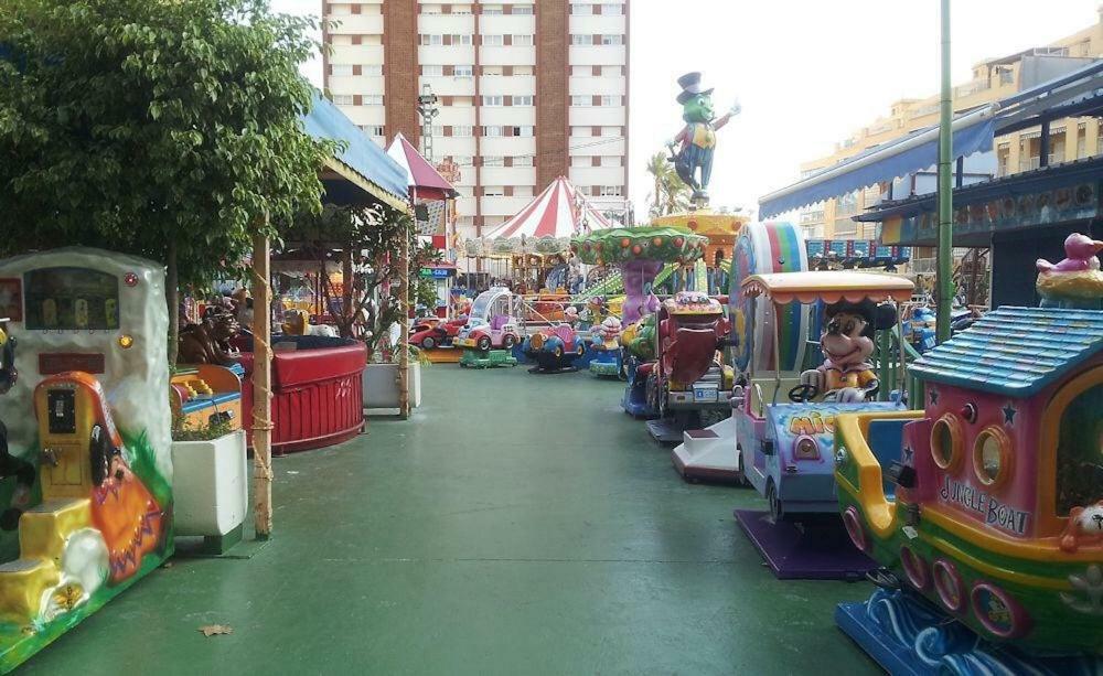 Cometa Center Benidorm Kültér fotó